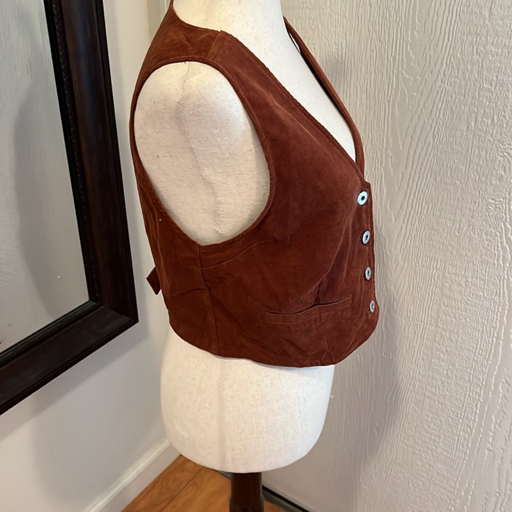 Windsor Rust Button-Up Vest - Picture 6 of 8
